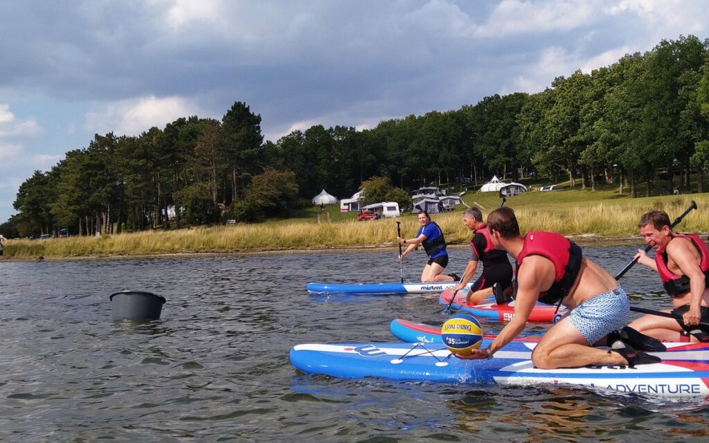 sjov med paddleboard til firmaarrangement i Roskilde